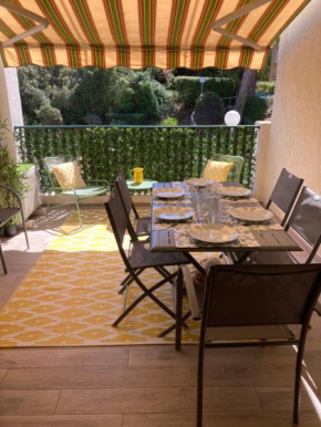 STUDIO 110 GRANDE TERRASSE PROCHE MER